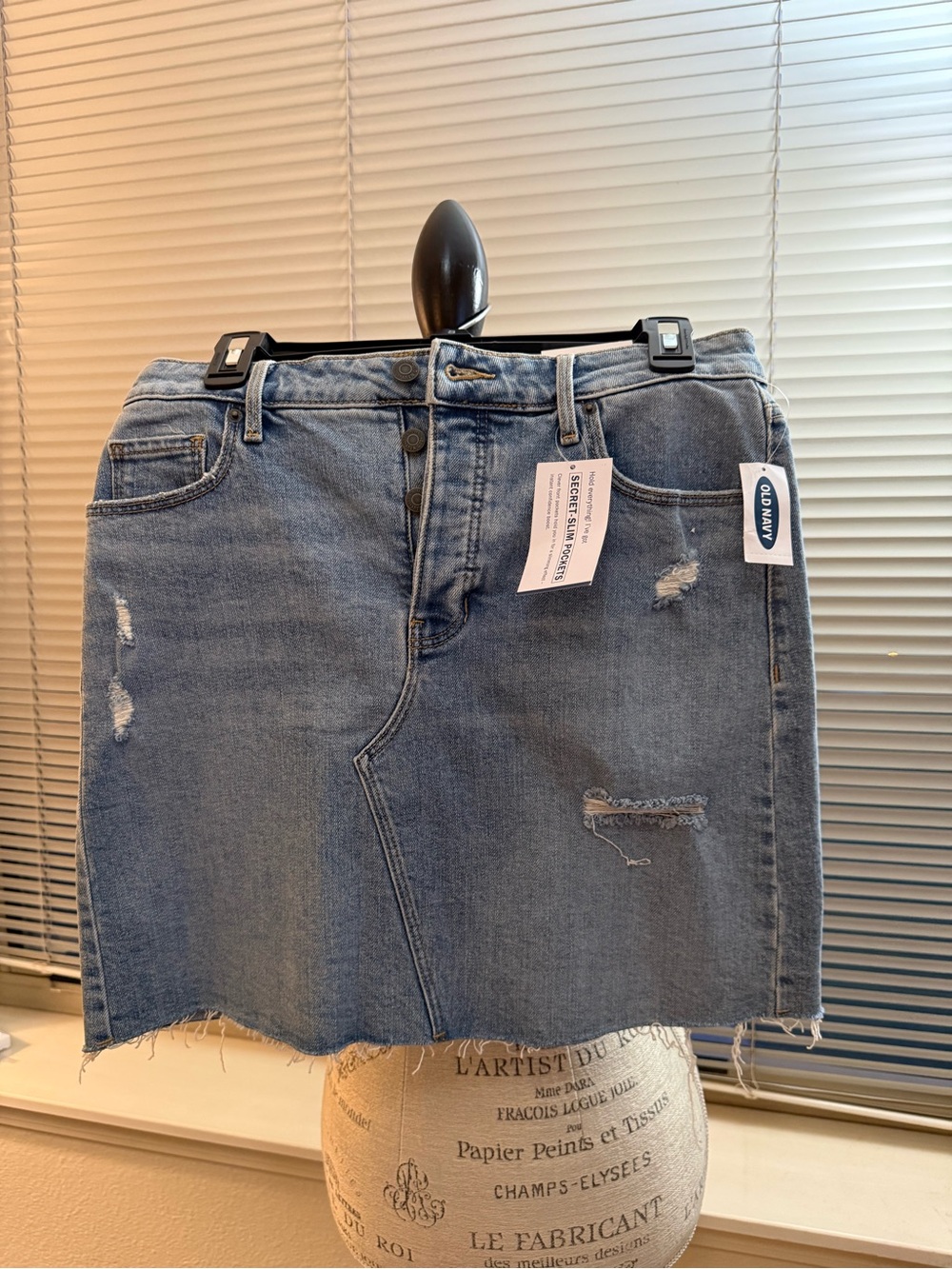 Old Navy Light Blue Distressed Denim Mini Skirt